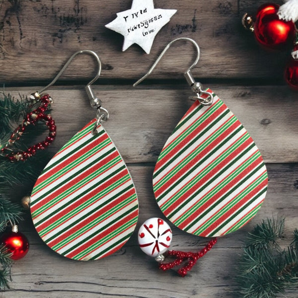 Christmas Pattern Teardrops