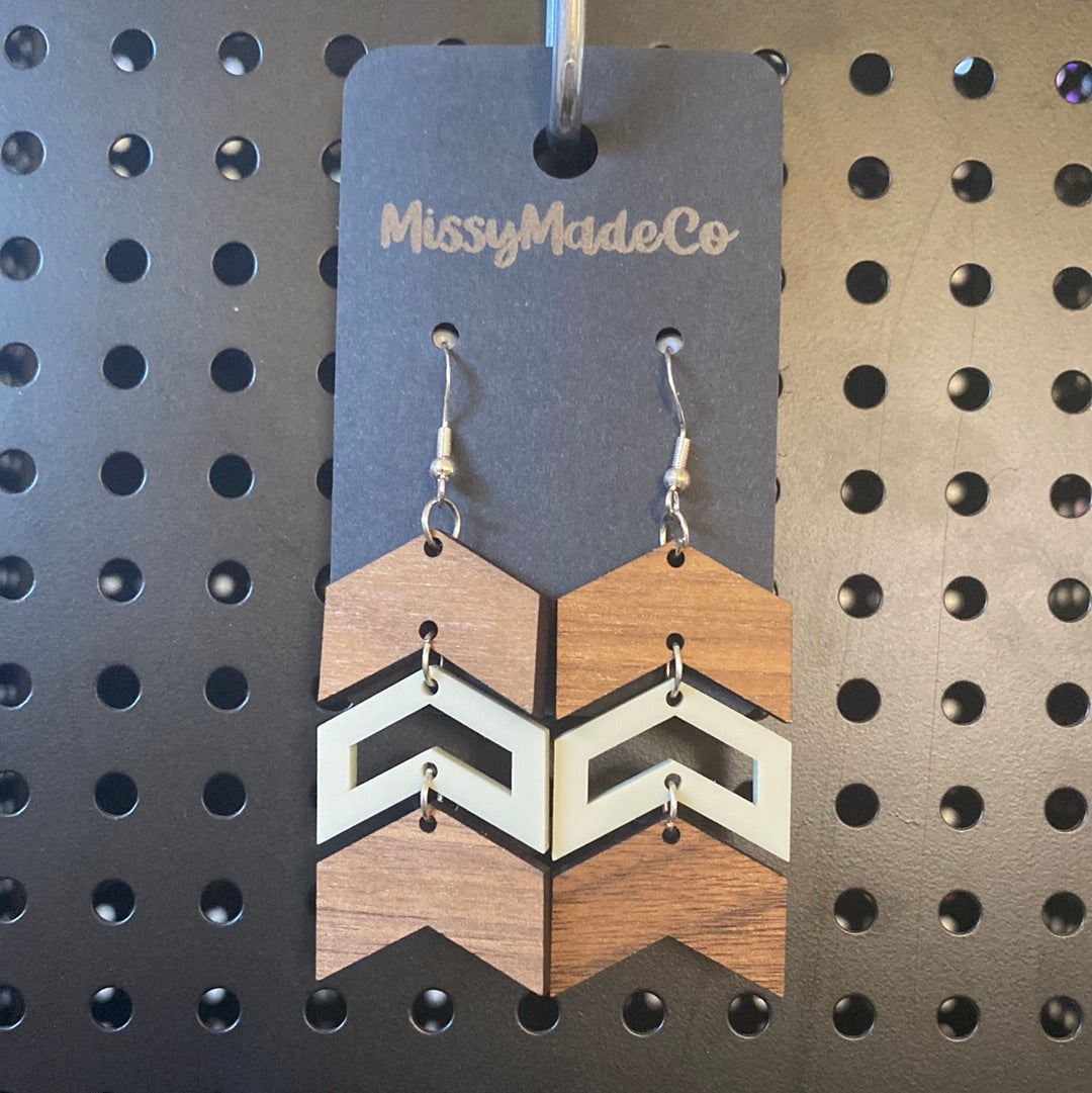 Triple Arrow Dangle Earrings